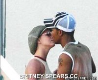 See_More_of_Britney_Spears_at_BRITNEYSPEARS_CC_607.jpg